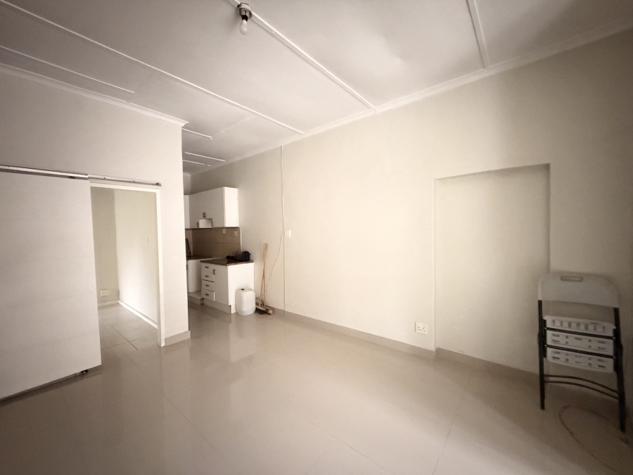 1 Bedroom Property for Sale in Prestbury KwaZulu-Natal