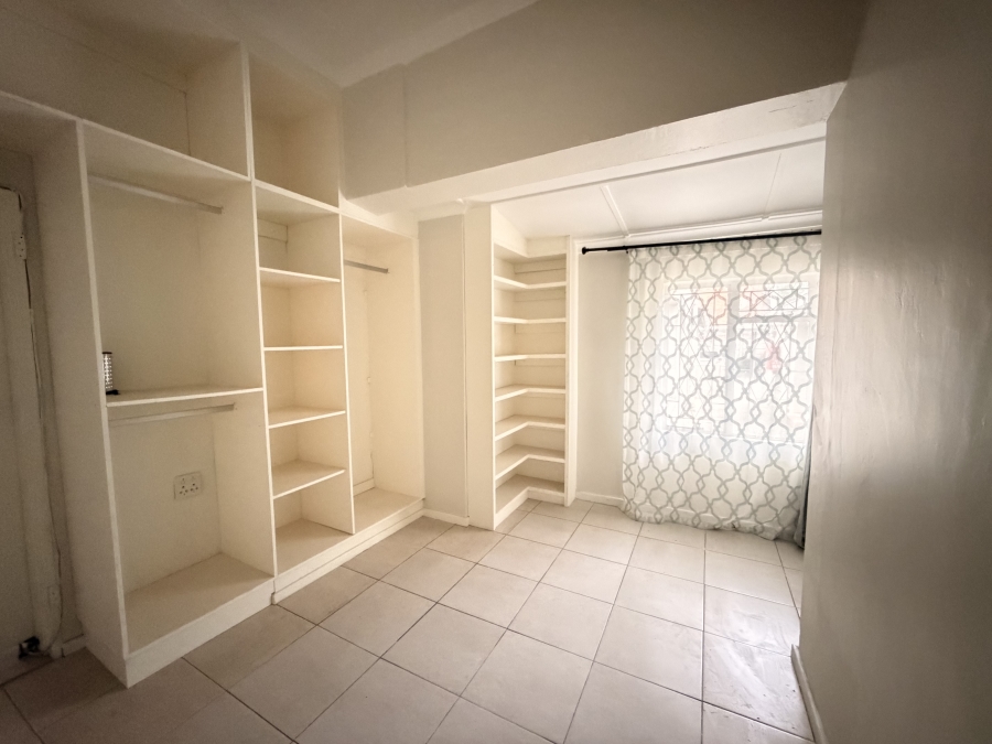 1 Bedroom Property for Sale in Prestbury KwaZulu-Natal