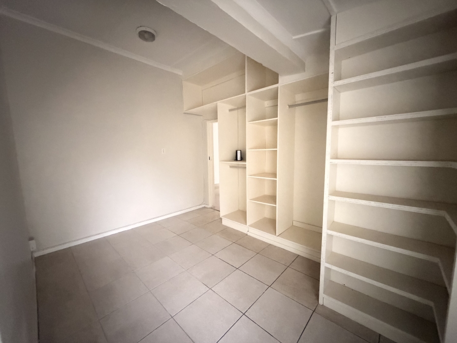 1 Bedroom Property for Sale in Prestbury KwaZulu-Natal