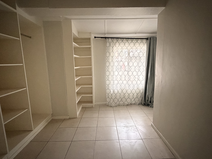 1 Bedroom Property for Sale in Prestbury KwaZulu-Natal