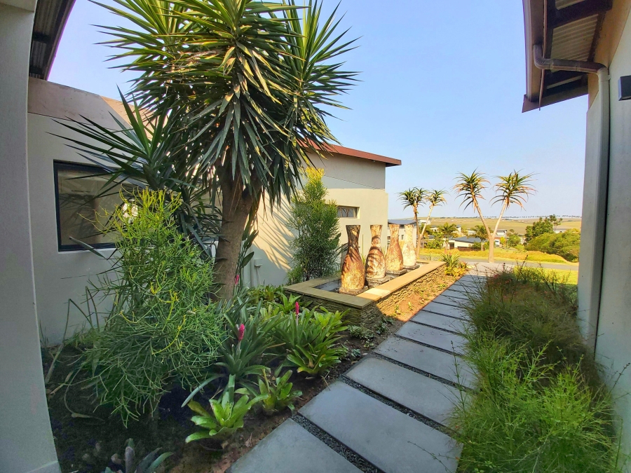 3 Bedroom Property for Sale in Palm Lakes Estate KwaZulu-Natal