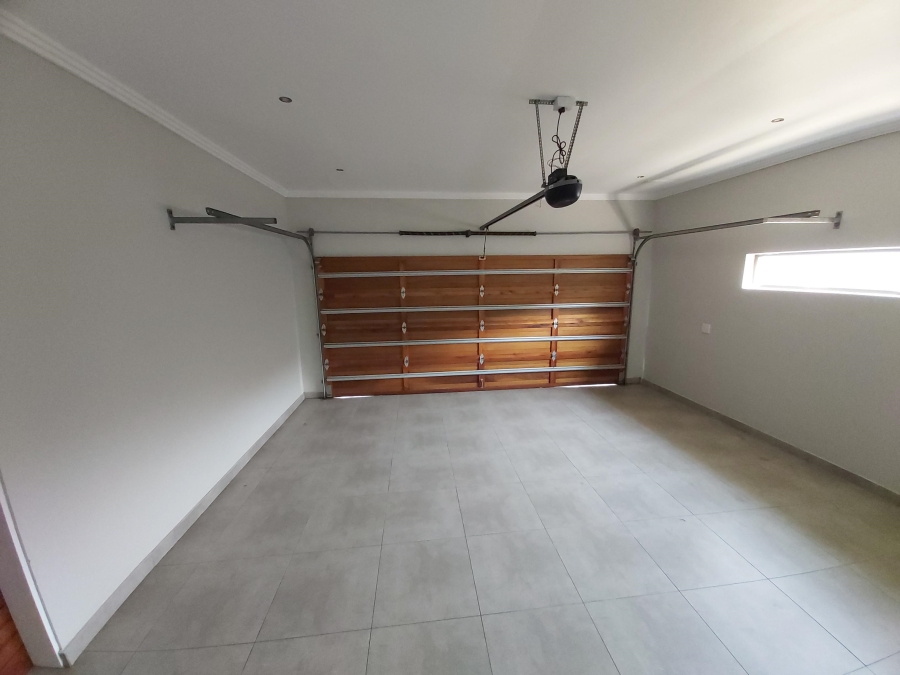 3 Bedroom Property for Sale in Palm Lakes Estate KwaZulu-Natal