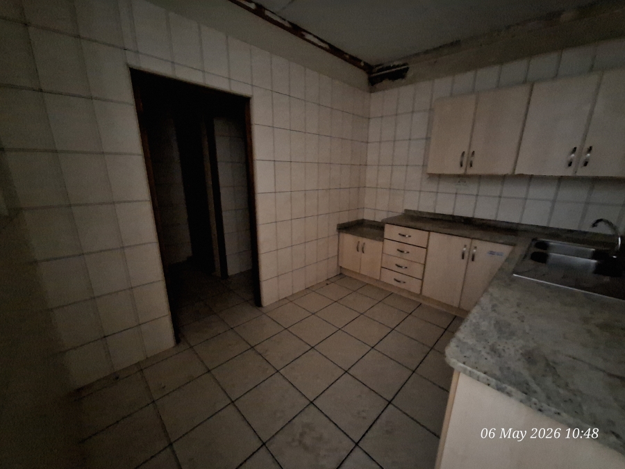 To Let Commercial Property for Rent in Newcastle KwaZulu-Natal