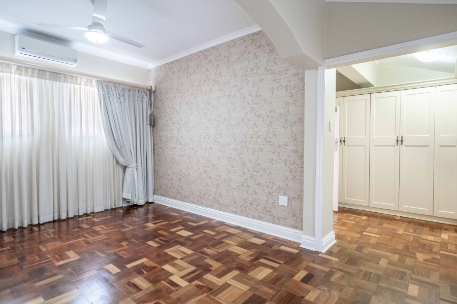 4 Bedroom Property for Sale in Kloof KwaZulu-Natal