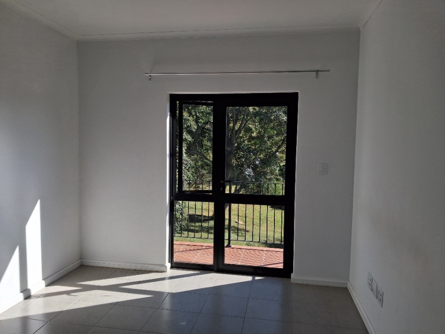 2 Bedroom Property for Sale in Waterfall KwaZulu-Natal