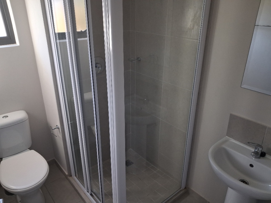 2 Bedroom Property for Sale in Waterfall KwaZulu-Natal