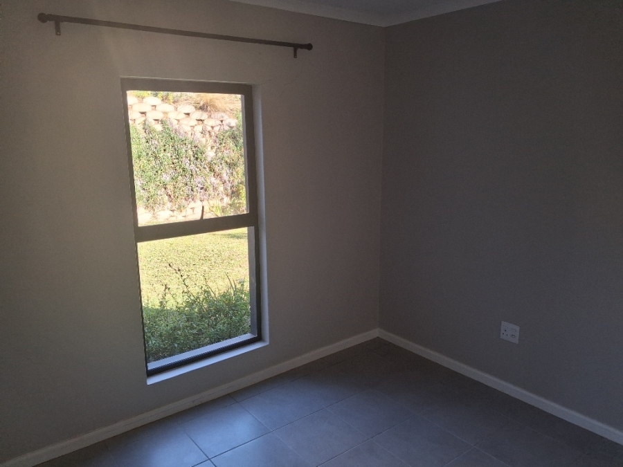 2 Bedroom Property for Sale in Waterfall KwaZulu-Natal