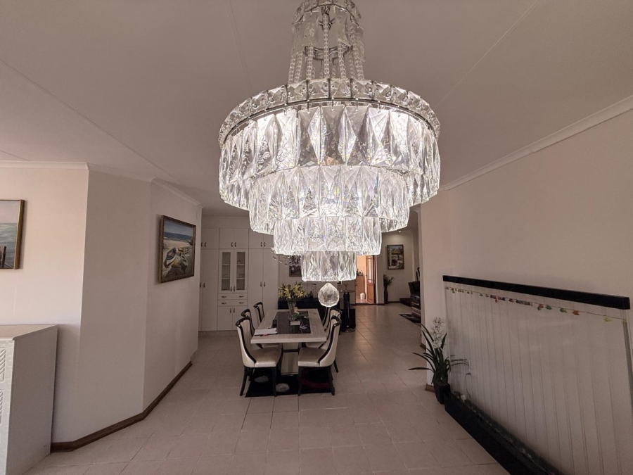 4 Bedroom Property for Sale in Schuinshoogte KwaZulu-Natal
