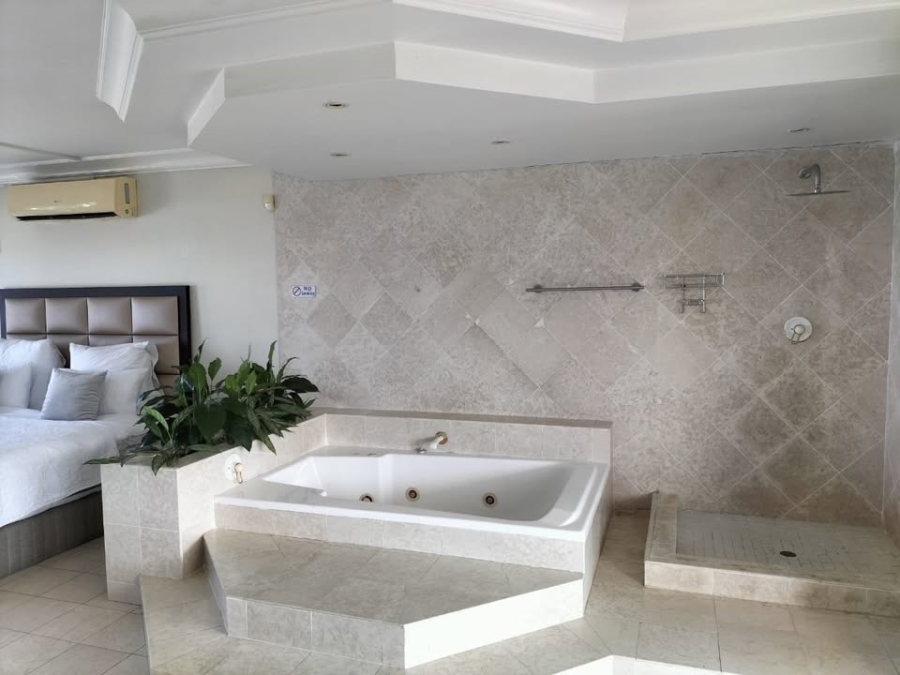 To Let 7 Bedroom Property for Rent in Glen Ashley KwaZulu-Natal