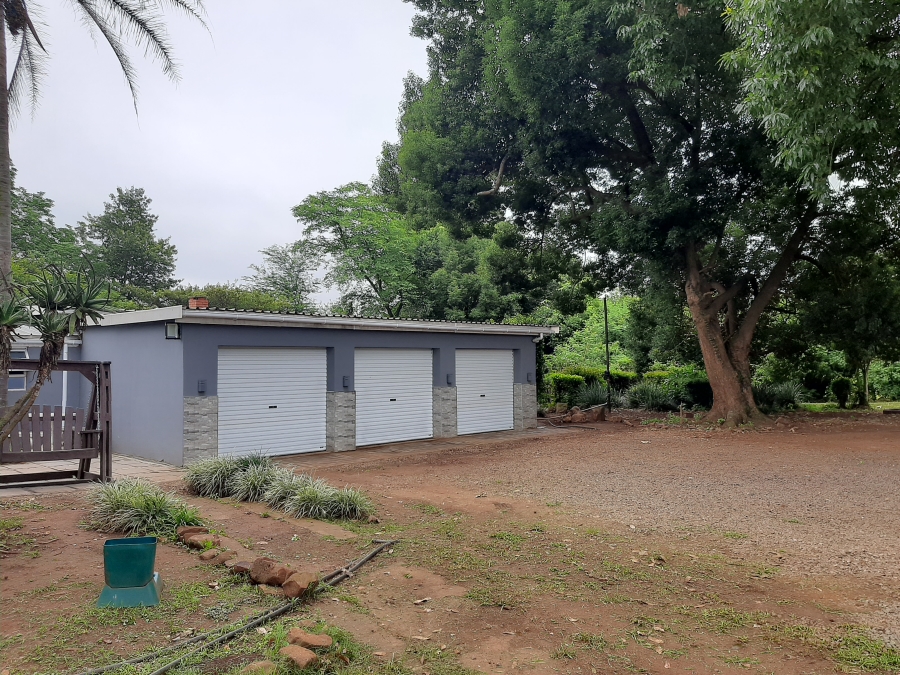 4 Bedroom Property for Sale in Albert Falls KwaZulu-Natal