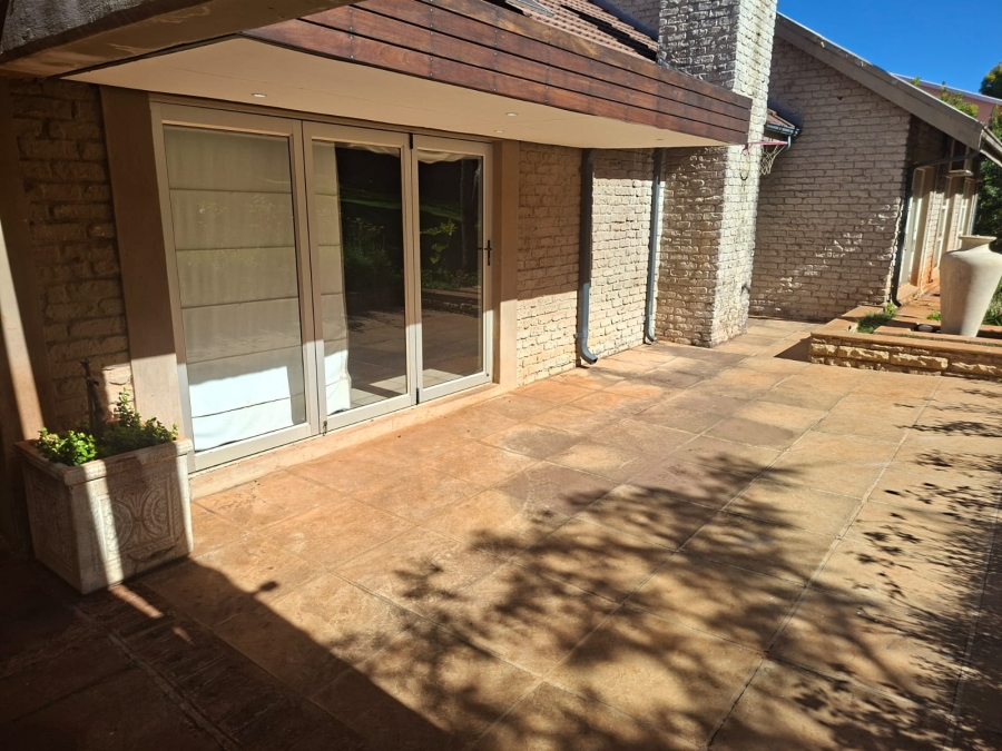 4 Bedroom Property for Sale in Signal Hill KwaZulu-Natal