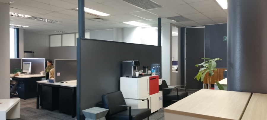 To Let Commercial Property for Rent in Somerset Park KwaZulu-Natal