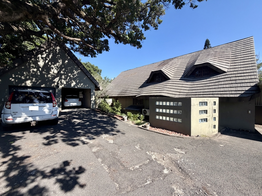 5 Bedroom Property for Sale in Meer En See KwaZulu-Natal