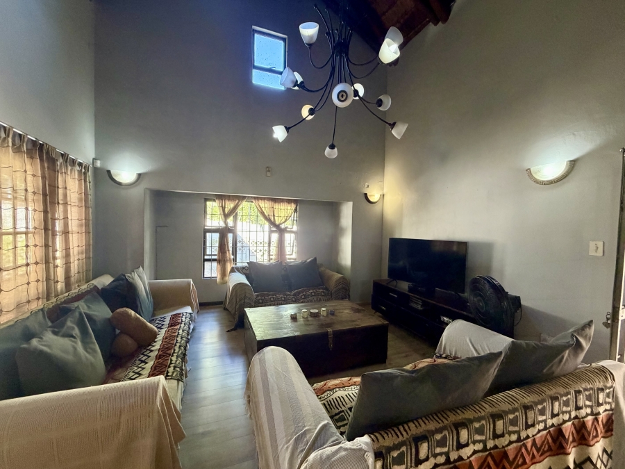 5 Bedroom Property for Sale in Meer En See KwaZulu-Natal