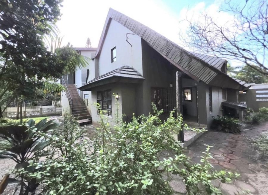 5 Bedroom Property for Sale in Meer En See KwaZulu-Natal