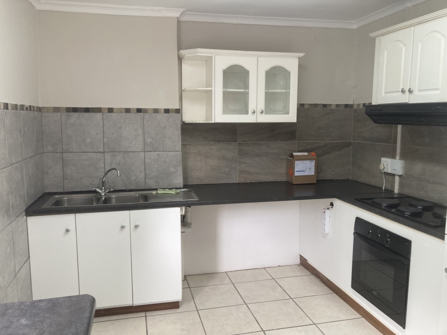 To Let 2 Bedroom Property for Rent in Assagay KwaZulu-Natal