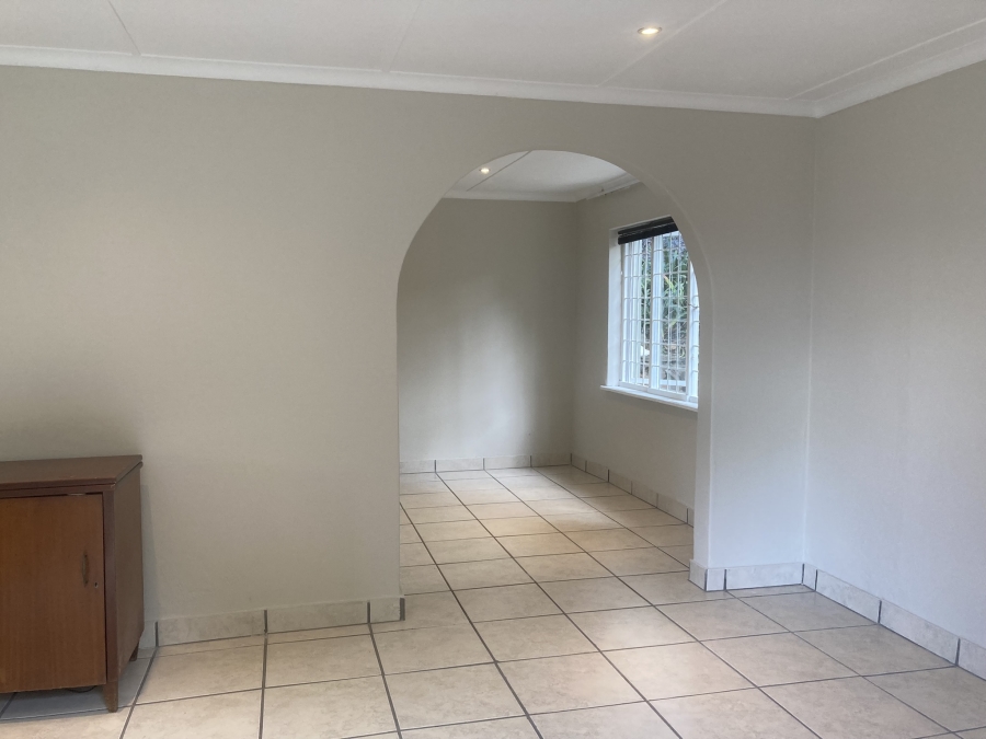 To Let 2 Bedroom Property for Rent in Assagay KwaZulu-Natal