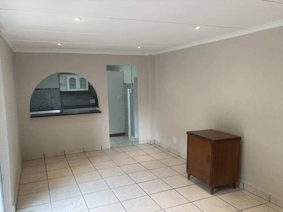 To Let 2 Bedroom Property for Rent in Assagay KwaZulu-Natal