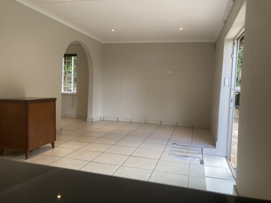 To Let 2 Bedroom Property for Rent in Assagay KwaZulu-Natal