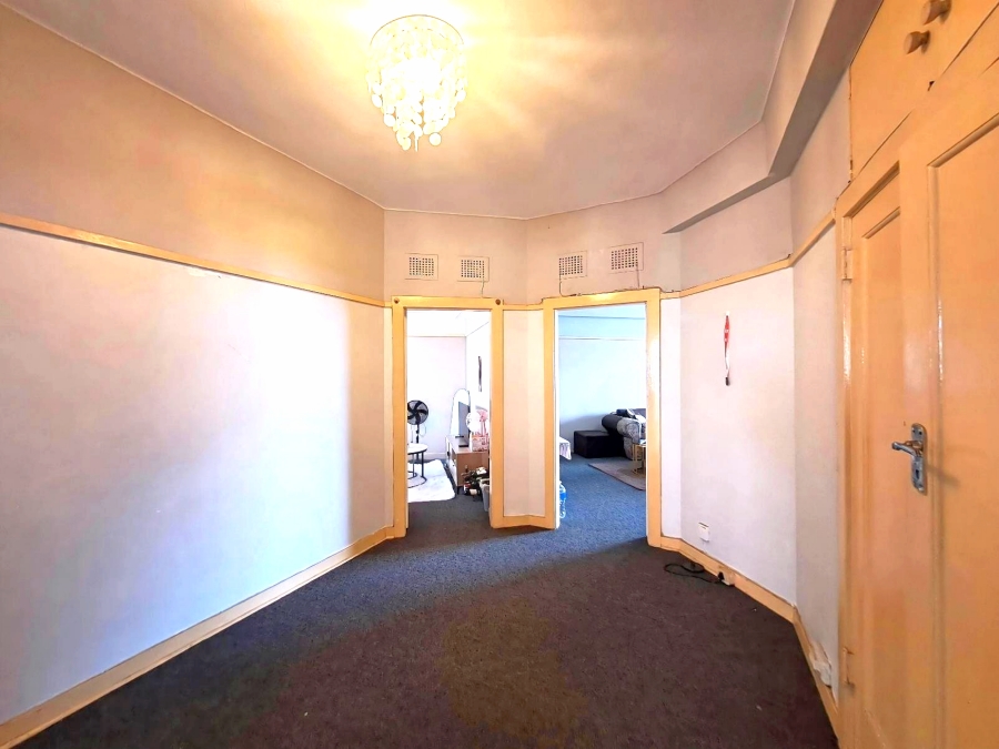 2 Bedroom Property for Sale in Durban Central KwaZulu-Natal