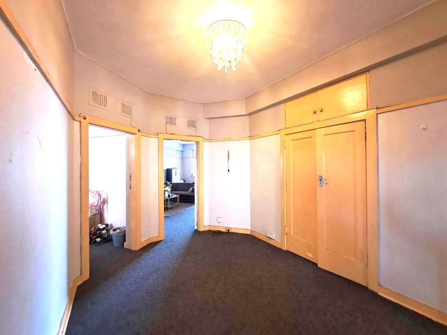 2 Bedroom Property for Sale in Durban Central KwaZulu-Natal