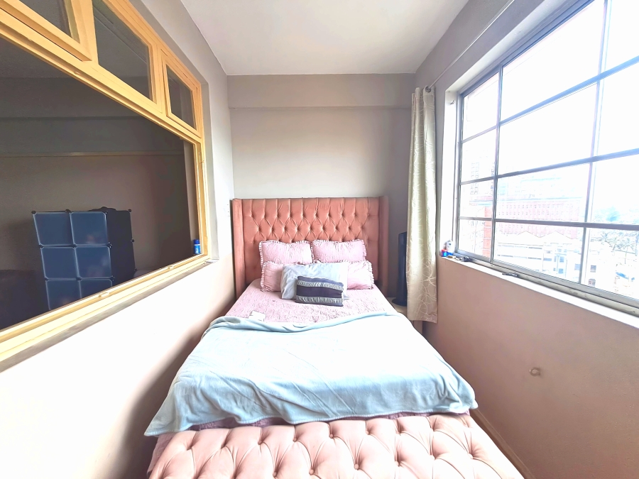 2 Bedroom Property for Sale in Durban Central KwaZulu-Natal