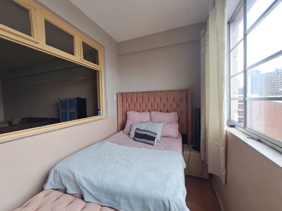 2 Bedroom Property for Sale in Durban Central KwaZulu-Natal