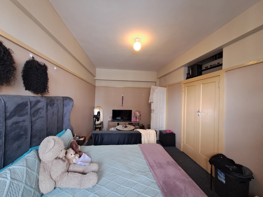2 Bedroom Property for Sale in Durban Central KwaZulu-Natal