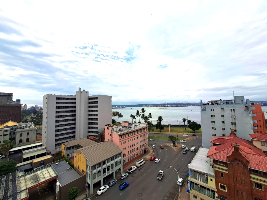 2 Bedroom Property for Sale in Durban Central KwaZulu-Natal