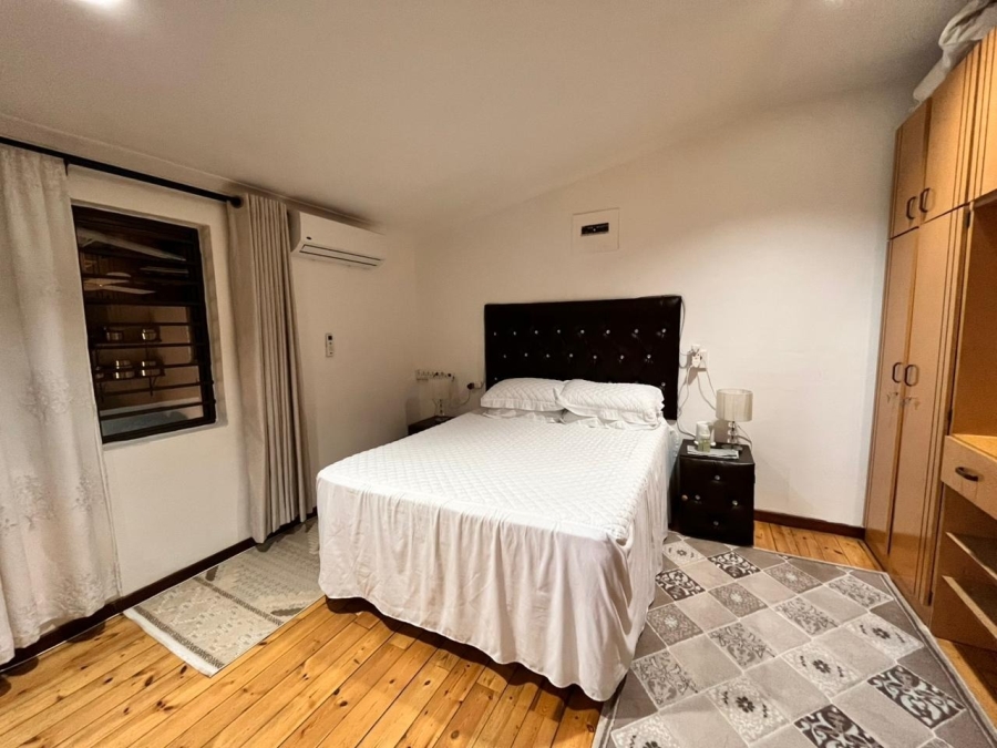 5 Bedroom Property for Sale in Fynnland KwaZulu-Natal