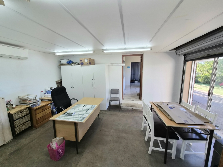 5 Bedroom Property for Sale in Ashburton KwaZulu-Natal