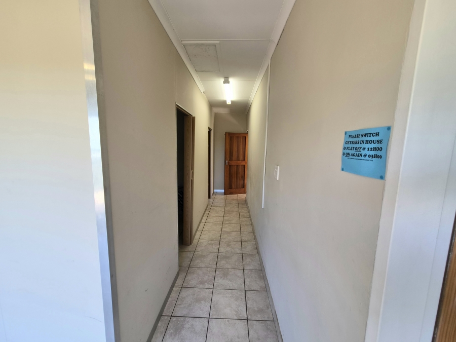 5 Bedroom Property for Sale in Ashburton KwaZulu-Natal