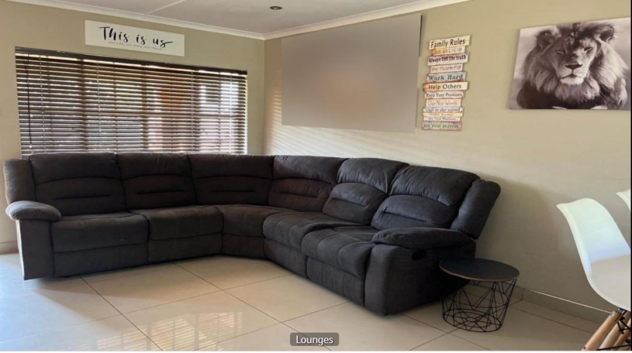 2 Bedroom Property for Sale in Lincoln Meade KwaZulu-Natal
