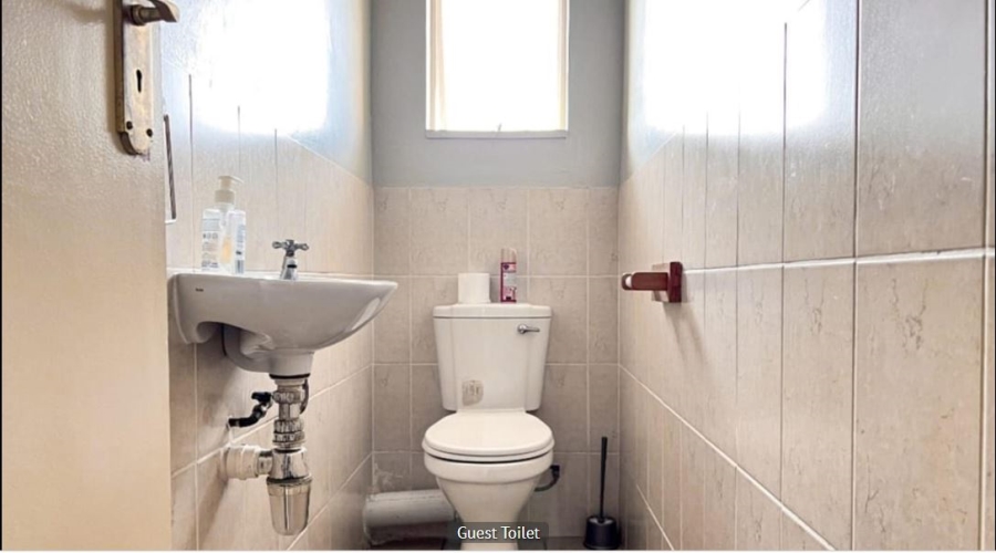 2 Bedroom Property for Sale in Chasedene KwaZulu-Natal