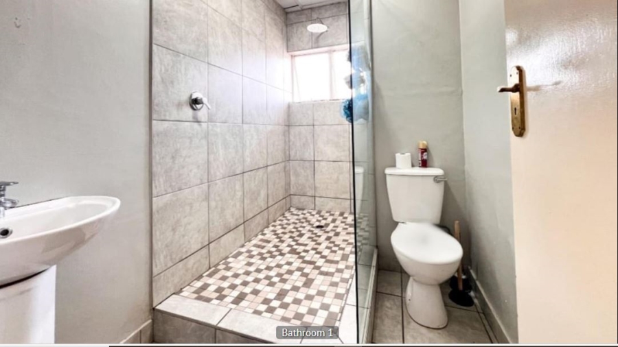 2 Bedroom Property for Sale in Chasedene KwaZulu-Natal