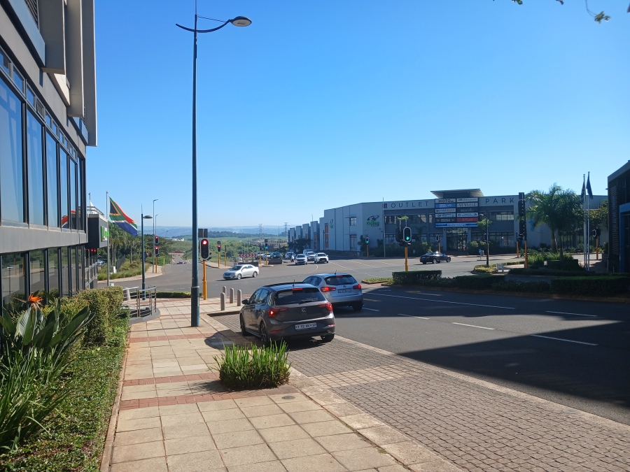 To Let 1 Bedroom Property for Rent in Umhlanga Ridge KwaZulu-Natal