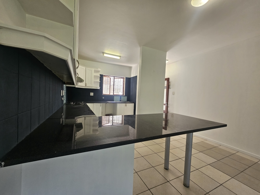 3 Bedroom Property for Sale in Wakenshaw Estate KwaZulu-Natal