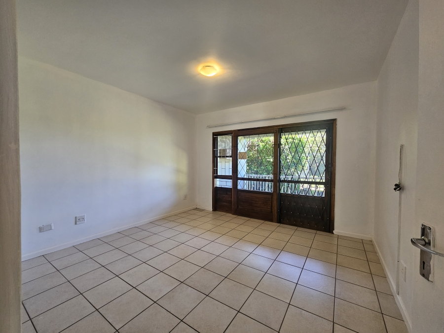 3 Bedroom Property for Sale in Wakenshaw Estate KwaZulu-Natal