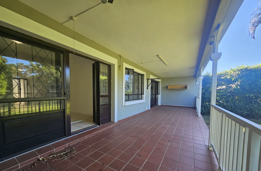 3 Bedroom Property for Sale in Wakenshaw Estate KwaZulu-Natal
