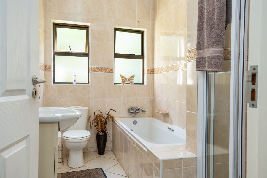 4 Bedroom Property for Sale in Zinkwazi Beach KwaZulu-Natal