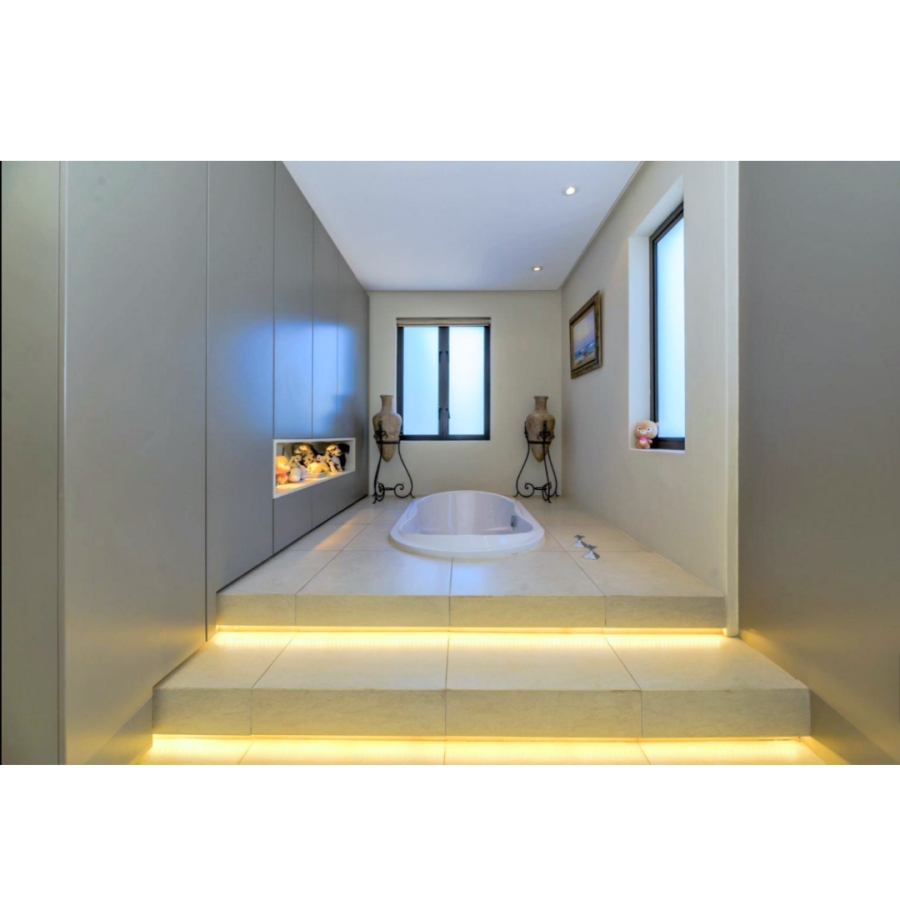 5 Bedroom Property for Sale in Hawaan Forest Estate KwaZulu-Natal