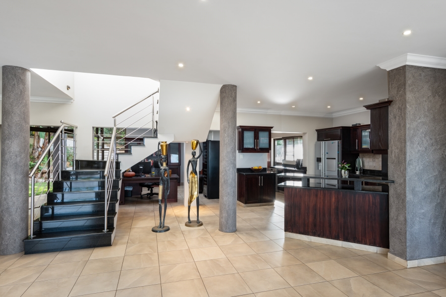 5 Bedroom Property for Sale in Ballito Central KwaZulu-Natal