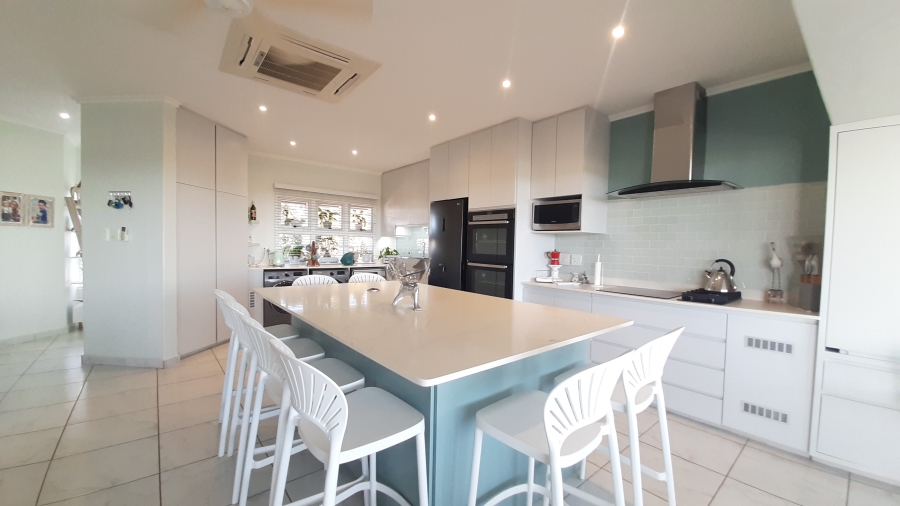 3 Bedroom Property for Sale in Willard Beach KwaZulu-Natal
