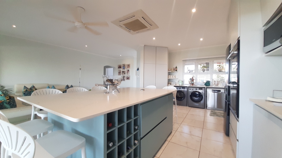 3 Bedroom Property for Sale in Willard Beach KwaZulu-Natal