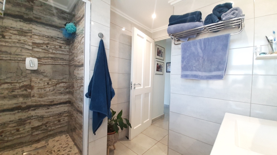 3 Bedroom Property for Sale in Willard Beach KwaZulu-Natal