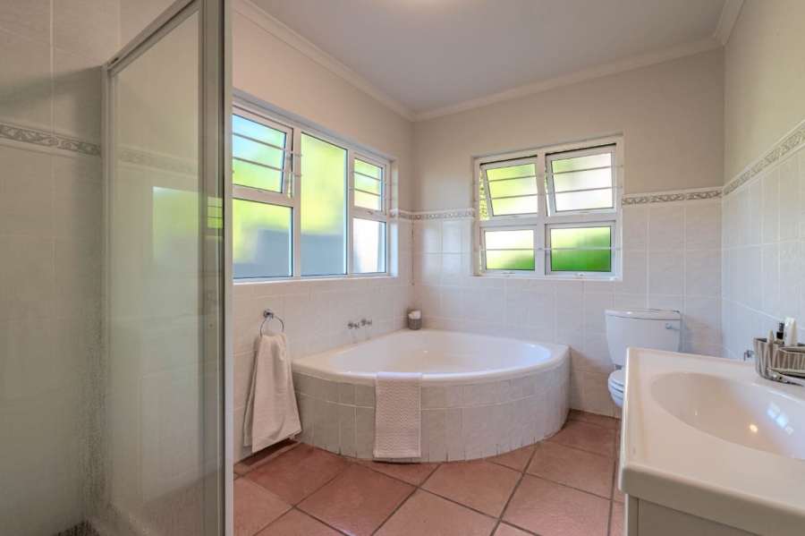 3 Bedroom Property for Sale in Newsel Beach KwaZulu-Natal