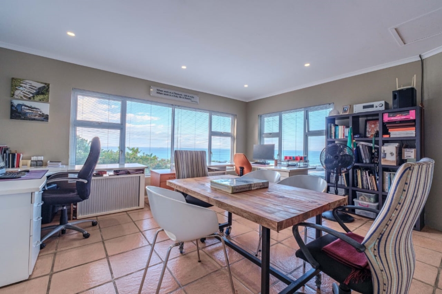 3 Bedroom Property for Sale in Newsel Beach KwaZulu-Natal