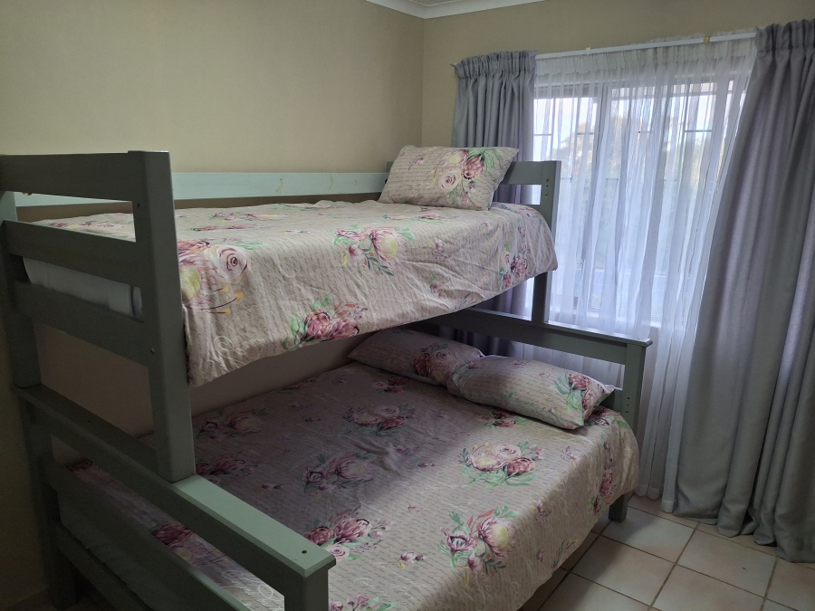5 Bedroom Property for Sale in Marina Beach KwaZulu-Natal