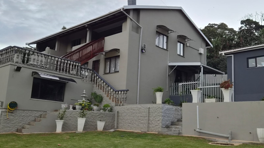 5 Bedroom Property for Sale in Marina Beach KwaZulu-Natal