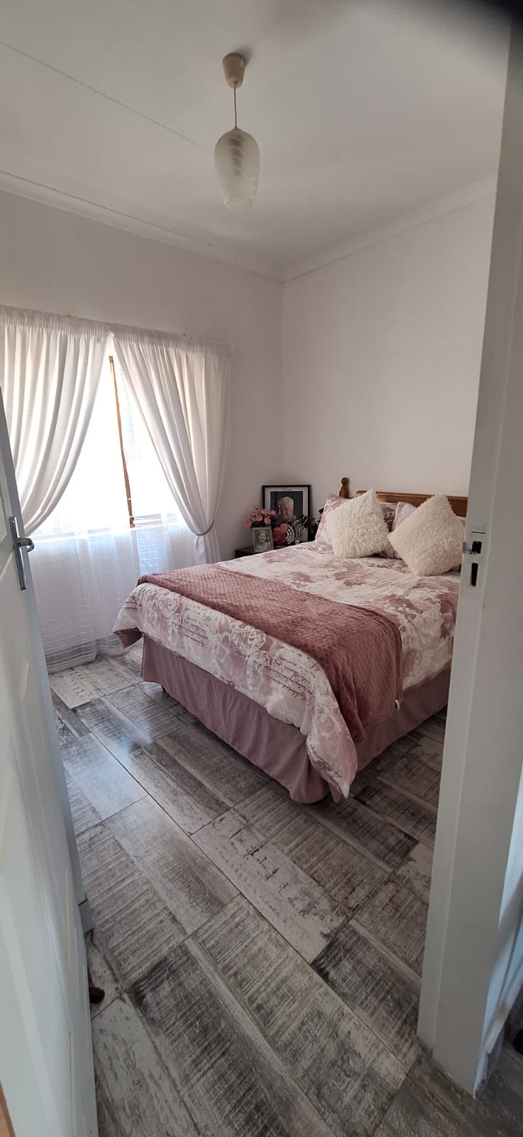 5 Bedroom Property for Sale in Marina Beach KwaZulu-Natal